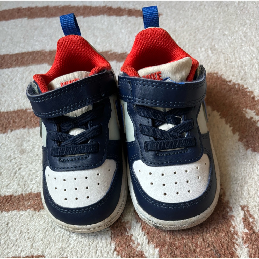 Nikes 4.5 toddler